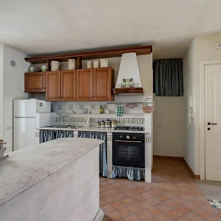 Apartment Guesthost - Domus Tua *