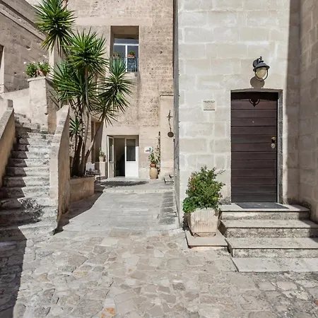 Apartment Guesthost - Domus Tua