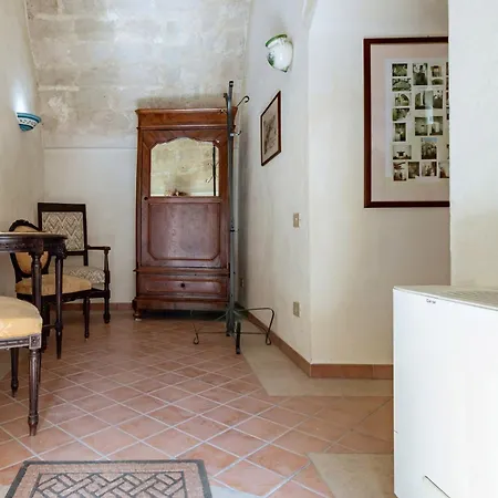 Apartment Domus Tua Matera